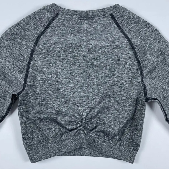 Gymshark Women’s Long Sleeve Cropped Workout Top – Gray Marl, Size Large - Picture 2 of 5
